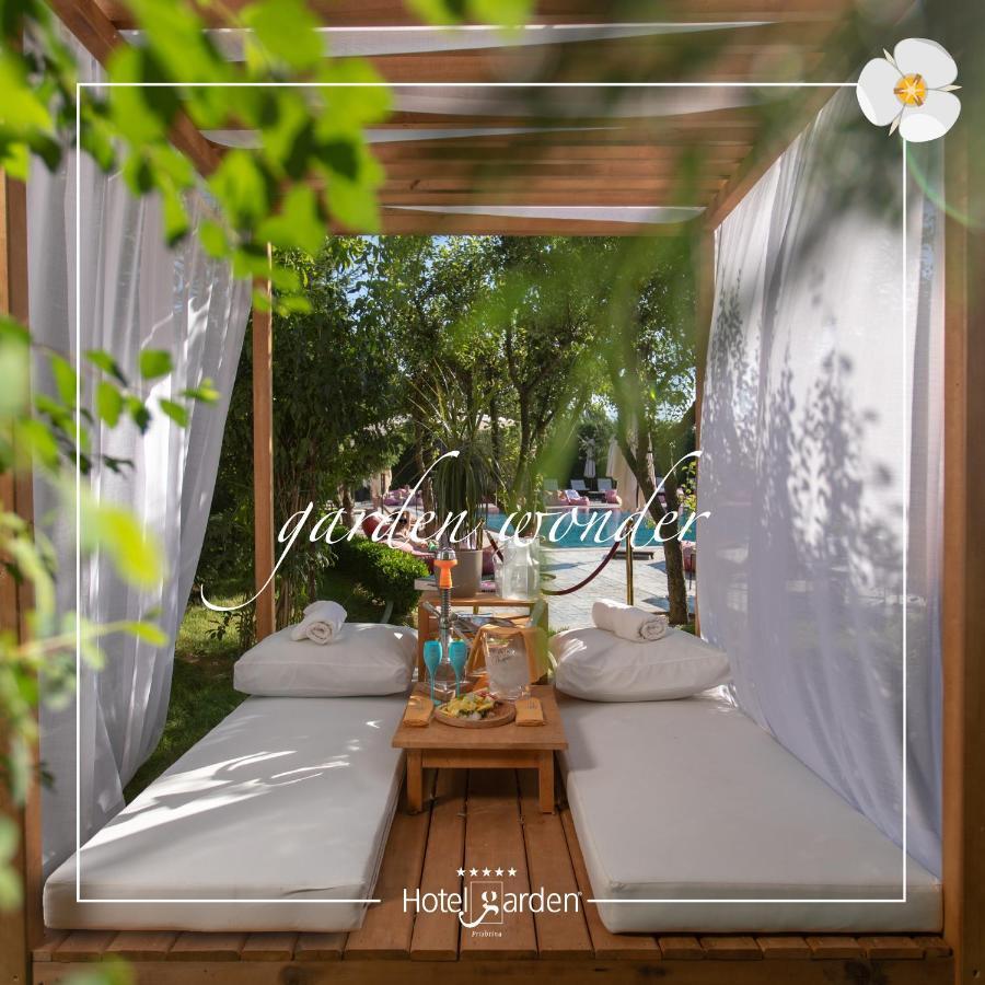 Hotel Garden พริสตีนา ภายนอก รูปภาพ